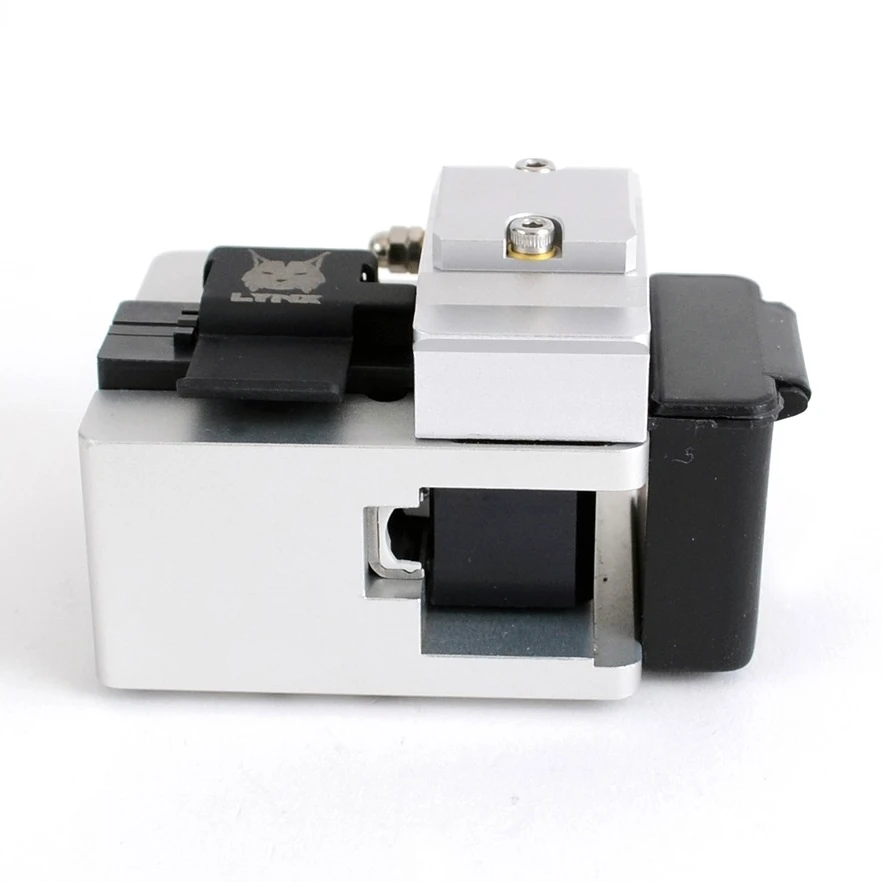 Leviton LYNX Precision Fiber Optic Cleaver With Fiber Basket 11 Leviton LYNX Precision Fiber Optic Cleaver With Fiber Basket - Image 9